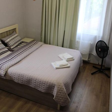 Guesthouse Evergreen Oni Zewnętrze zdjęcie