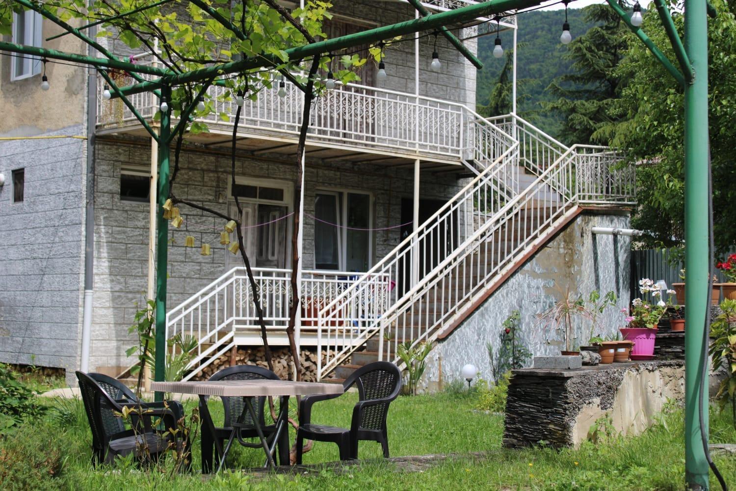 Guesthouse Evergreen Oni Zewnętrze zdjęcie